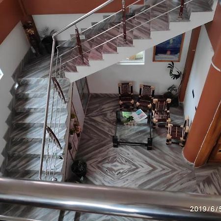 Holiday Hush Haven Hotel Shillong Exterior photo