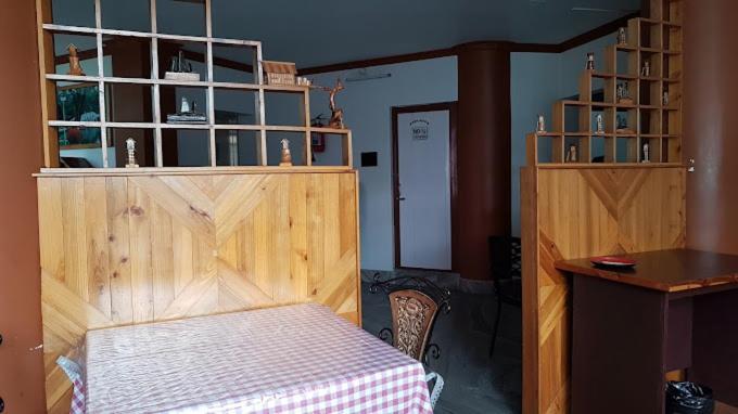 Holiday Hush Haven Hotel Shillong Exterior photo